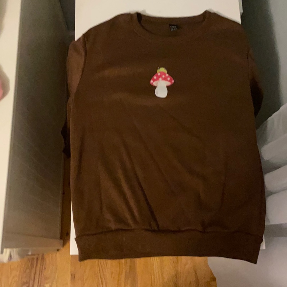 cute frog crewneck